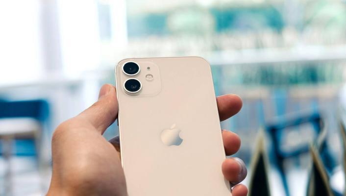 全面评测iPhone12Pro（揭秘iPhone12Pro的各项亮点，全方位体验智能手机的未来）  第2张