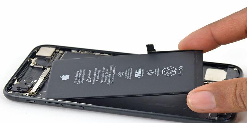 iPhone进水后不能充电处理技巧（解决iPhone进水无法充电的有效方法）  第3张